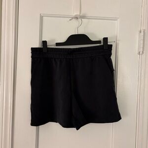 Lululemon Softstreme High Rise Shorts 4” - Black